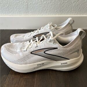 Brooks Glycerin 22s